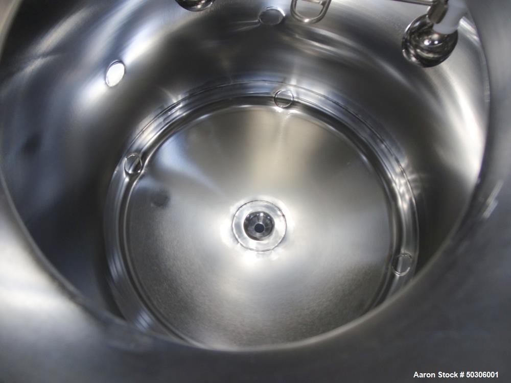 Used Stainless Steel Fabrication Inc Pressure Tank, Approximately 132 Gallon (5
