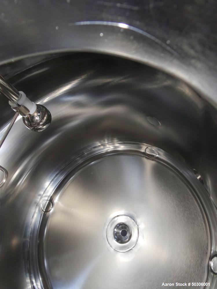 Used Stainless Steel Fabrication Inc Pressure Tank, Approximately 132 Gallon (5