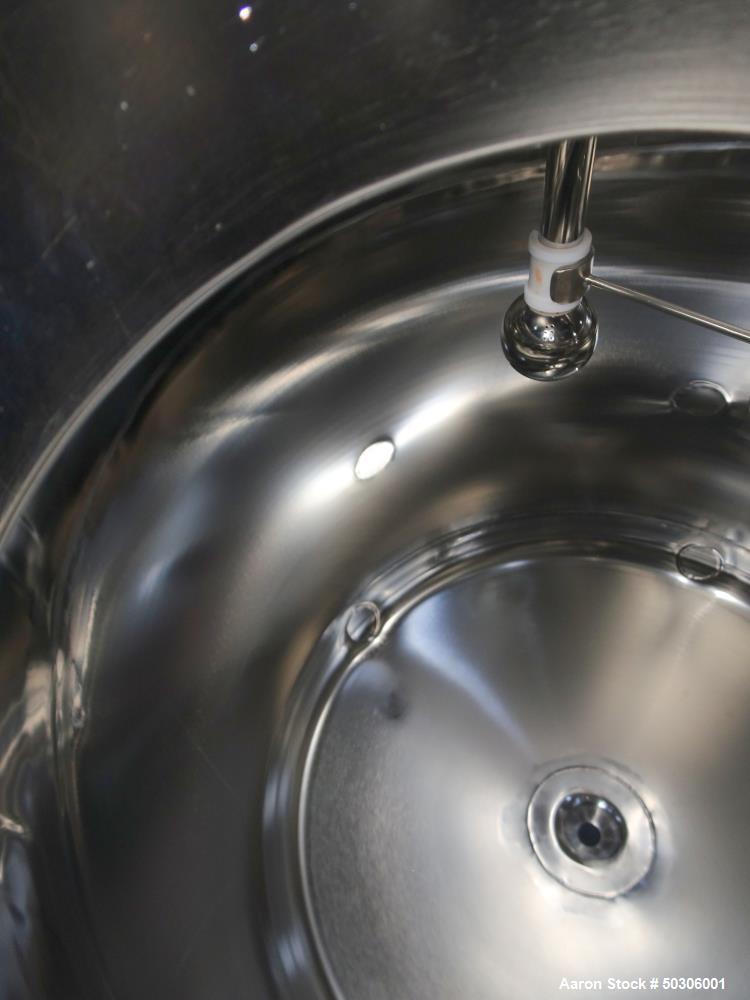 Used Stainless Steel Fabrication Inc Pressure Tank, Approximately 132 Gallon (5