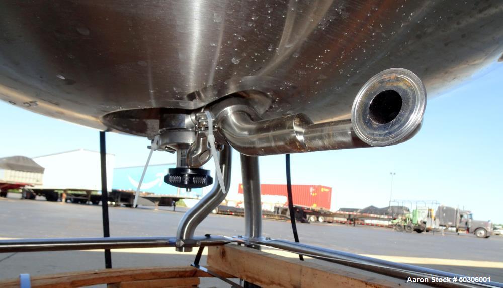 Used Stainless Steel Fabrication Inc Pressure Tank, Approximately 132 Gallon (5