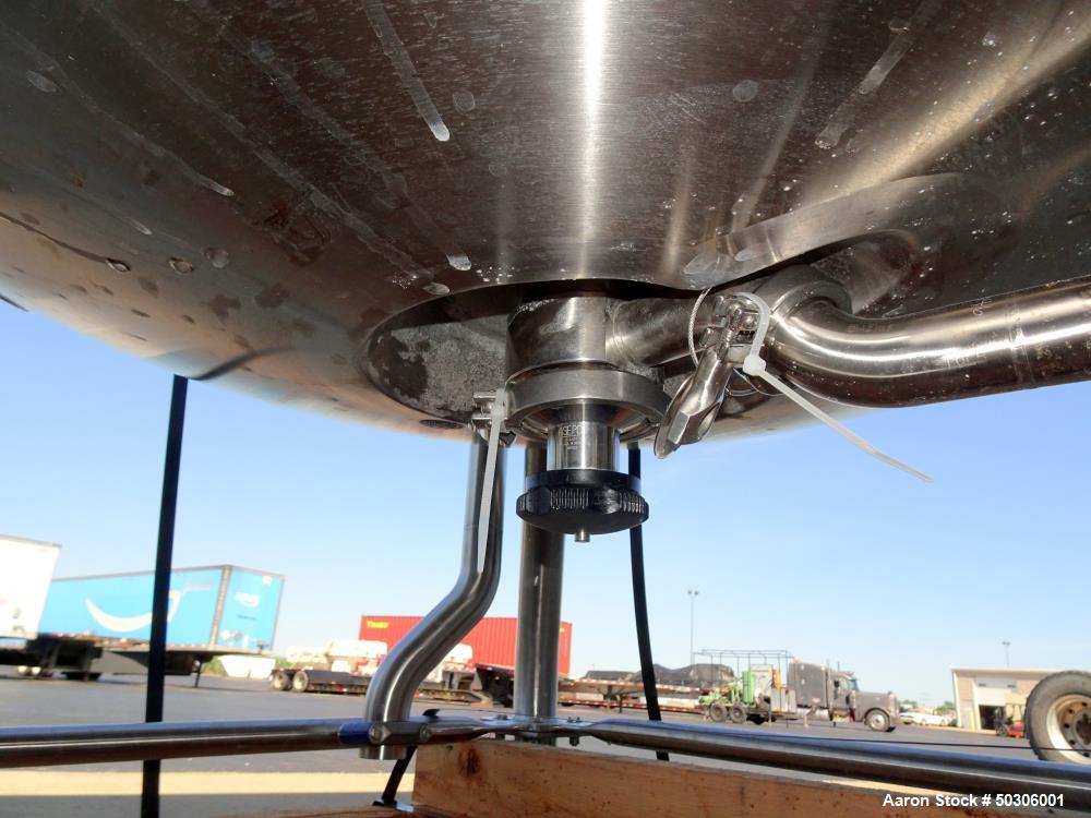Used Stainless Steel Fabrication Inc Pressure Tank, Approximately 132 Gallon (5