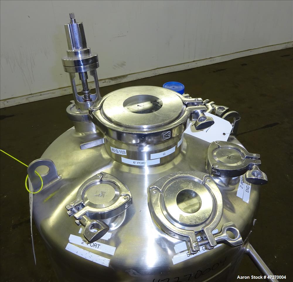 Used Stainless Steel Technology Pressure Tank, Approximate 32 Gallon (120 Liter