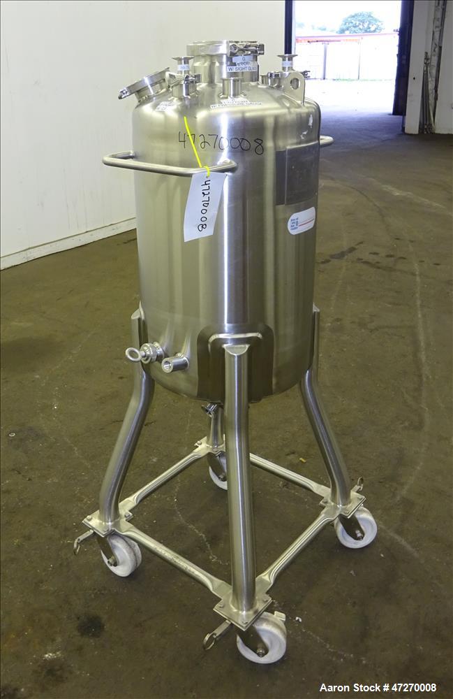 Used Stainless Steel Technology Pressure Tank, Approximate 26.4 Gallon (100 Lit