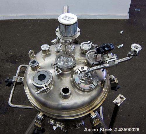 Used 50 Liter Stainless Steel T&C Stainless Coned Pressure Tank
