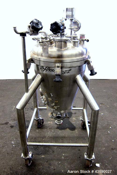 Used 50 Liter Stainless Steel T&C Stainless Coned Pressure Tank