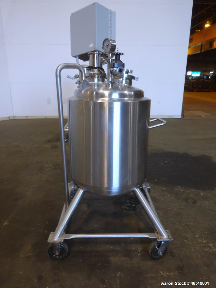 Used: T & C Pressure Vessel/Tank, 39 Gallon (150 liter), 316 Stainless steel, Ve
