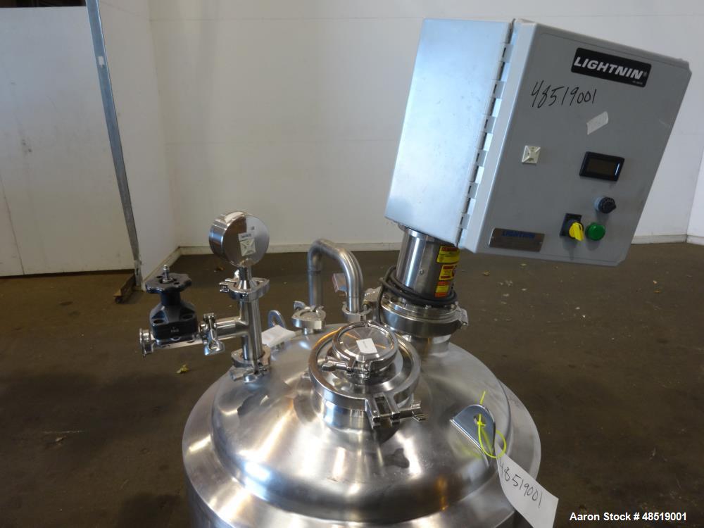 Used: T & C Pressure Vessel/Tank, 39 Gallon (150 liter), 316 Stainless steel, Ve