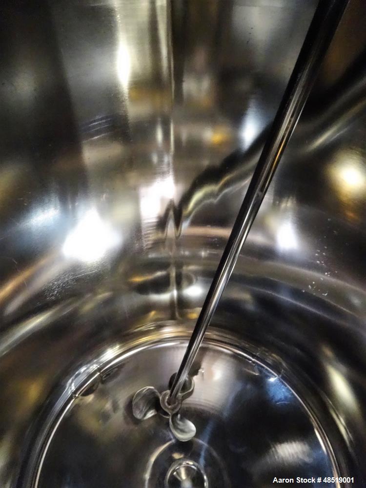 Used: T & C Pressure Vessel/Tank, 39 Gallon (150 liter), 316 Stainless steel, Ve