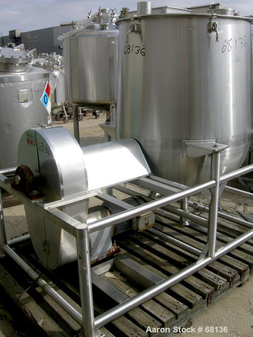 USED:Technova tank, 200 gallon, 316 stainless steel, model Kraft. 38" diameter x 32" straight side x hemi bottom. Flat open top, 2 piece hinged cover with 9" x 14", 10" x 16", 4", 6" openings. 28" di...