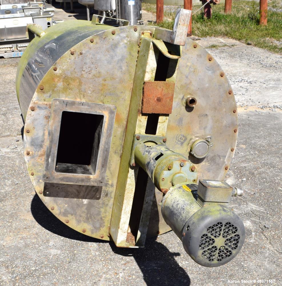 Used Thibs Machine & Welding Tank, 438 Gallon, 316 Stainless Steel, Vertical. Approximate 42" diameter x 69" straight side, flat bolt on top, coned bottom. Internal rated to 200 degrees F. Top enteri...