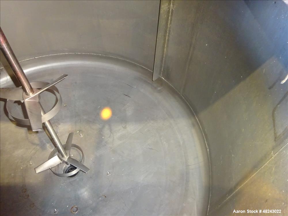 Used Tri-Canada Mix Tank, 300 Gallon, Model Paint Tank, 304 Stainless Steel, Ve