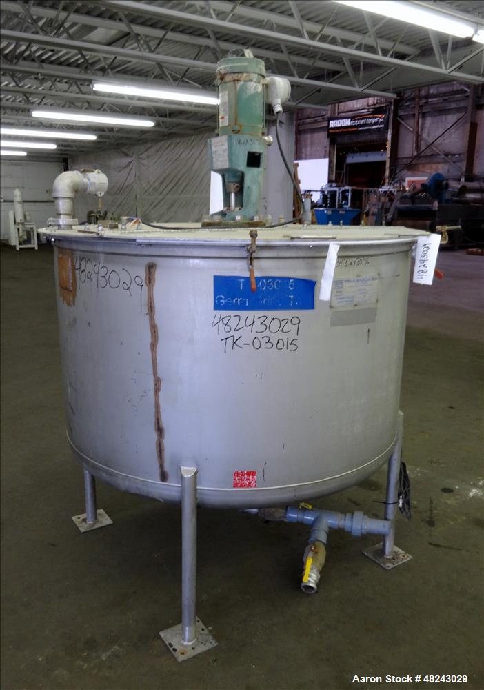 Used Tri-Canada Mix Tank, 300 Gallon, Model Paint Tank, 304 Stainless Steel, Ve