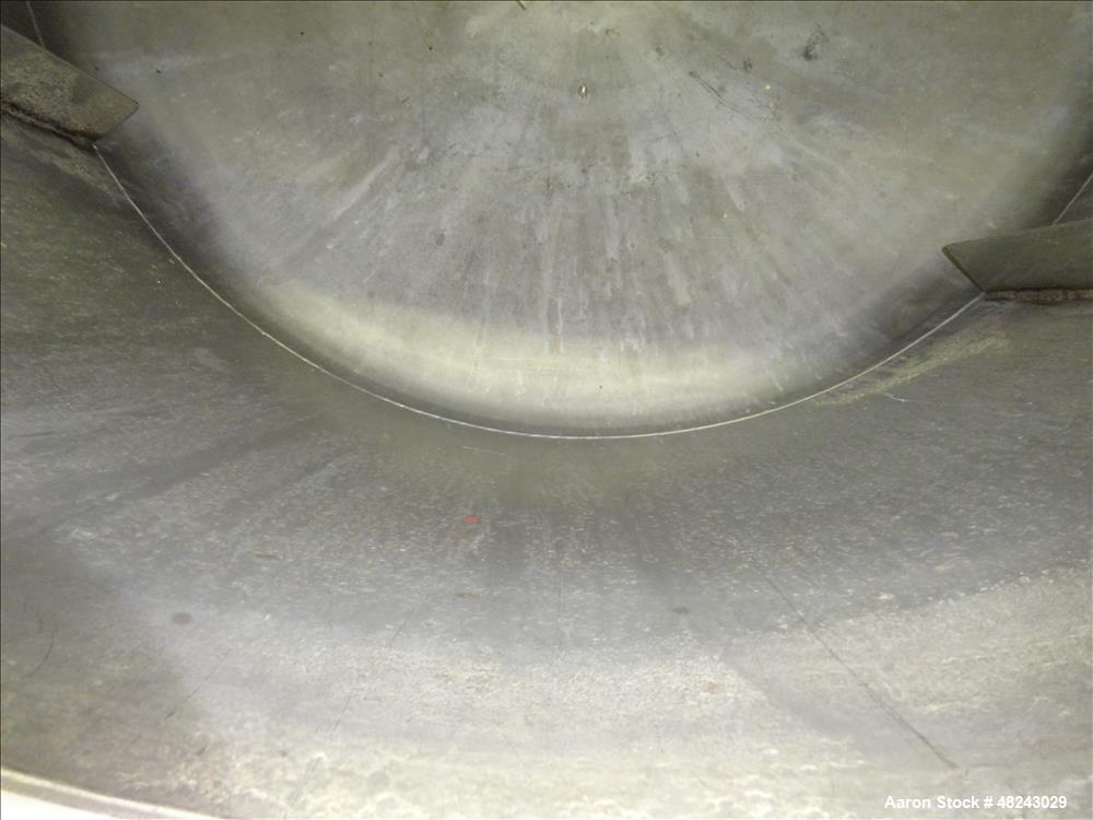 Used Tri-Canada Mix Tank, 300 Gallon, Model Paint Tank, 304 Stainless Steel, Ve