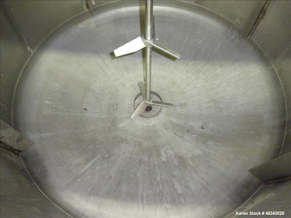 Used Tri-Canada Mix Tank, 300 Gallon, Model Paint Tank, 304 Stainless Steel, Ve