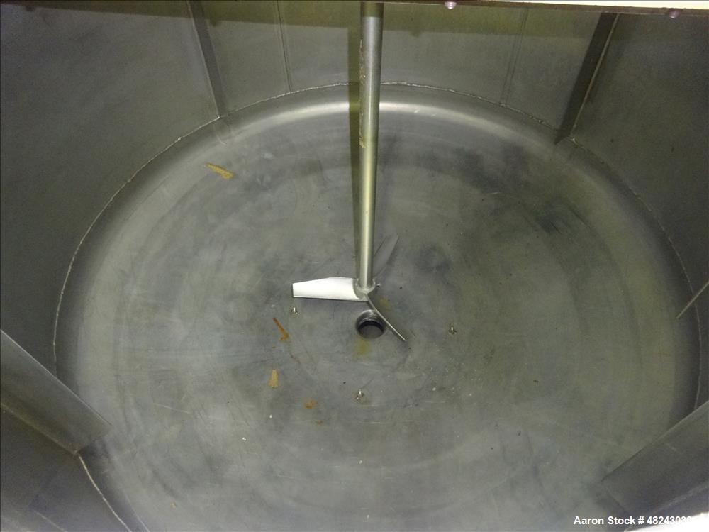 Used Tri-Canada Mix Tank, 300 Gallon, Model Paint Tank, 304 Stainless Steel, Ve