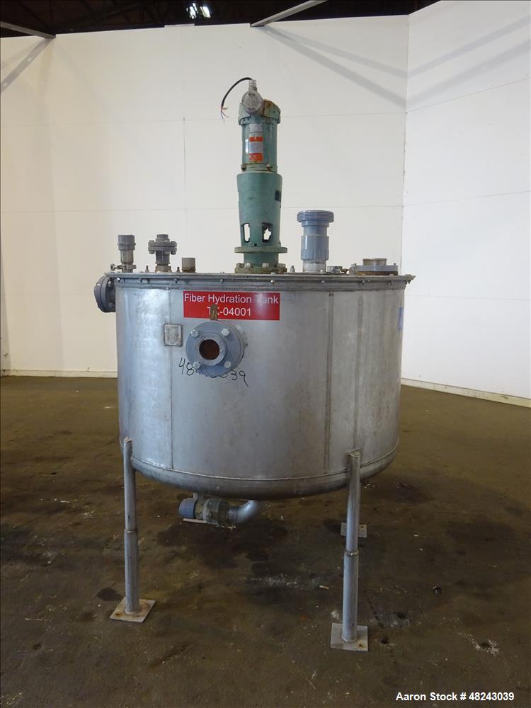 Used Tri-Canada Mix Tank, 300 Gallon, Model Paint Tank, 304 Stainless Steel, Ve