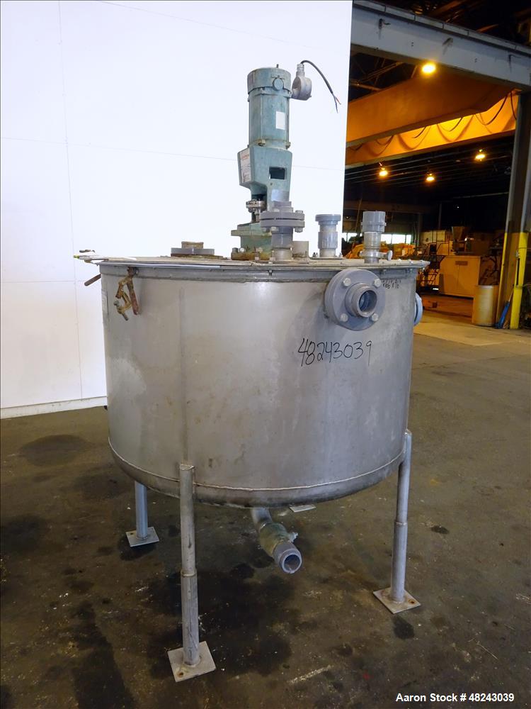 Used Tri-Canada Mix Tank, 300 Gallon, Model Paint Tank, 304 Stainless Steel, Ve