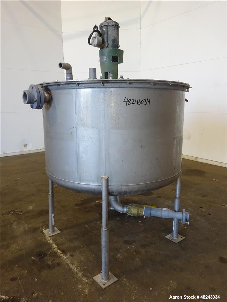 Used Tri-Canada Mix Tank, 300 Gallon, Model Paint Tank, 304 Stainless Steel, Ve