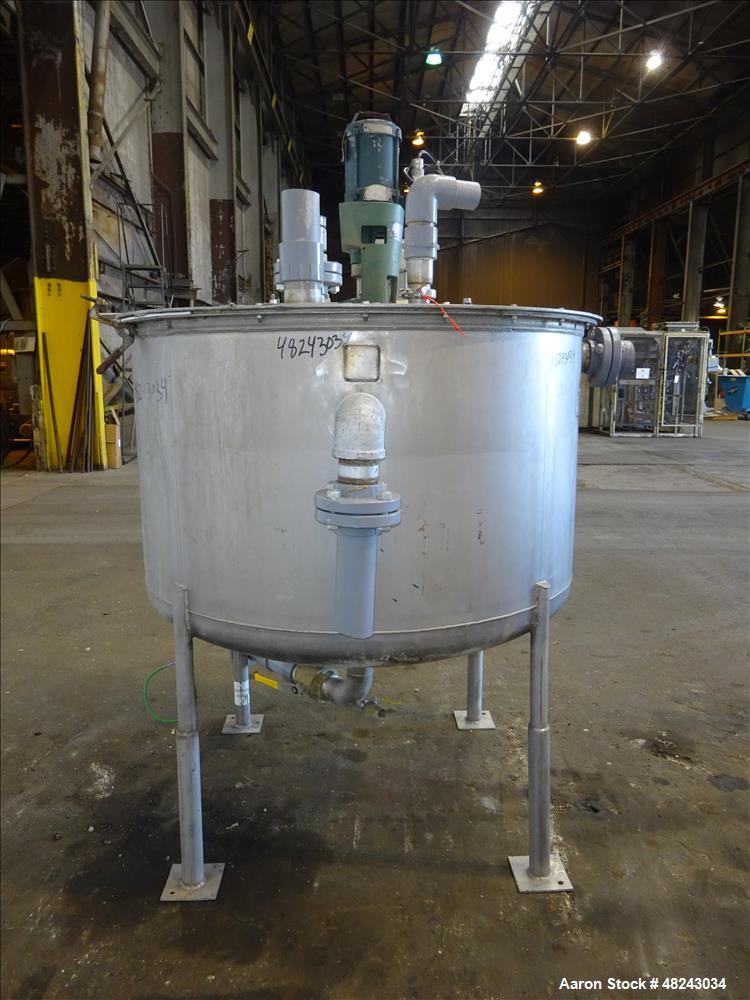 Used Tri-Canada Mix Tank, 300 Gallon, Model Paint Tank, 304 Stainless Steel, Ve