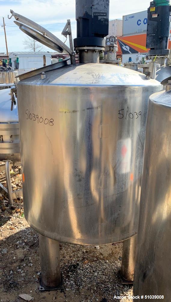 REC Industries 350 Gallon Stainless Steel Mix Tank