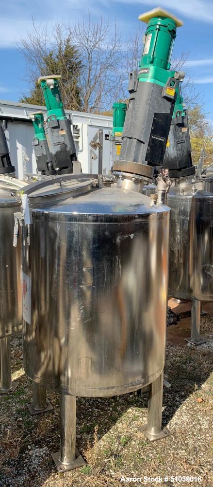 Used - REC Industries Mix Tank, Approximately 150 gallon