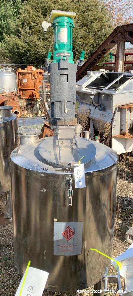 Used - REC Industries Mix Tank, Approximately 150 gallon