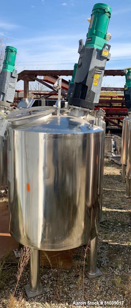 Used - REC Industries Mix Tank, Approximately 150 gallon