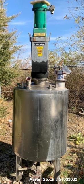 Used REC Industries 150 Gallon Mix Tank – 304 Stainless Steel Vertical Mixer
