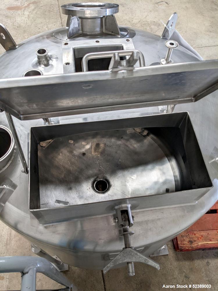 Stainless Steel 300 Gallon Agitated Tank