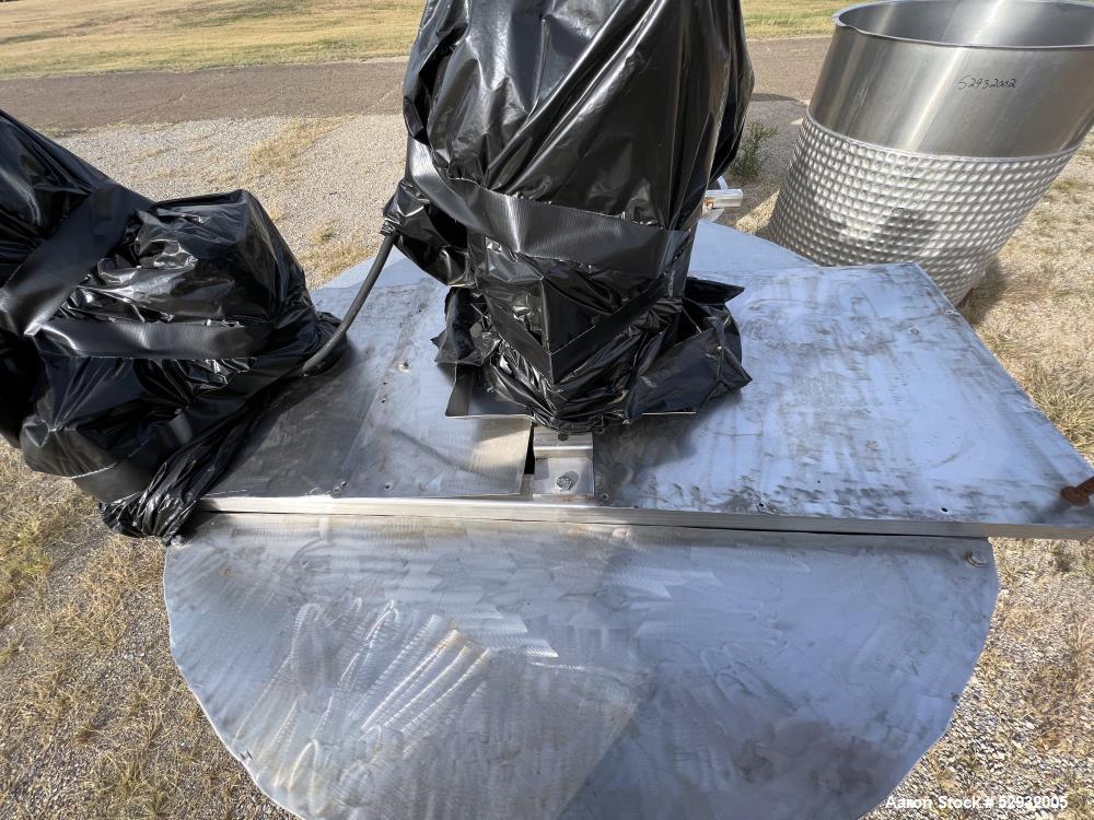 Used Stainless Steel Approximate 350 Gallon Mix Tank, Vertical. Approximate 46" diameter x 46" straight side. Flat top with covers, dished bottom. Dimple 2/3 sidewall jacket. Top entering high shear ...
