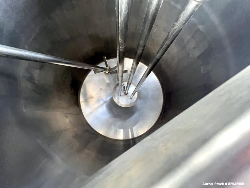 Used Stainless Steel Approximate 350 Gallon Mix Tank, Vertical. Approximate 46" diameter x 46" straight side. Flat top with covers, dished bottom. Dimple 2/3 sidewall jacket. Top entering high shear ...