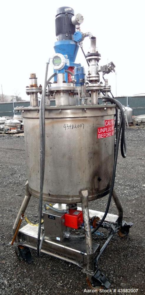 Used- Val-Fab Tank, 150 Gallon, 316L Stainless Steel, Vertical. 36” Diameter x 31” straight side, flat bolt on top, dished b...