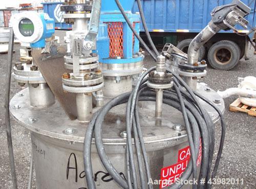Used Val-Fab Tank, 150 Gallon, 316L Stainless Steel, Vertical. 36" Diameter x 31" straight side, flat bolt on top, dished bottom. Top entering Cheminner agitator with mechanical seal. Approximate 1" ...