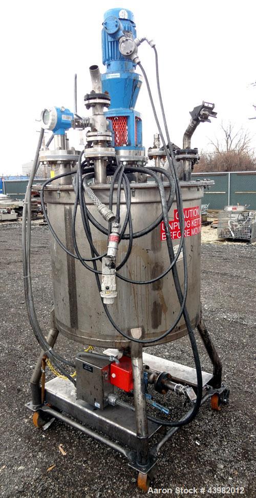 Used Val-Fab Tank, 150 Gallon, 316L Stainless Steel, Vertical. 36" Diameter x 31" straight side, flat bolt on top, dished bottom. Top entering Cheminner agitator with mechanical seal. Approximate 1" ...