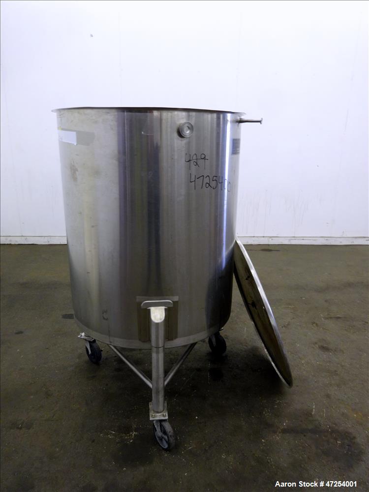 Used Valley Stainless Tank, Approximate 125 Gallons, 304 Stainless Steel, Verti