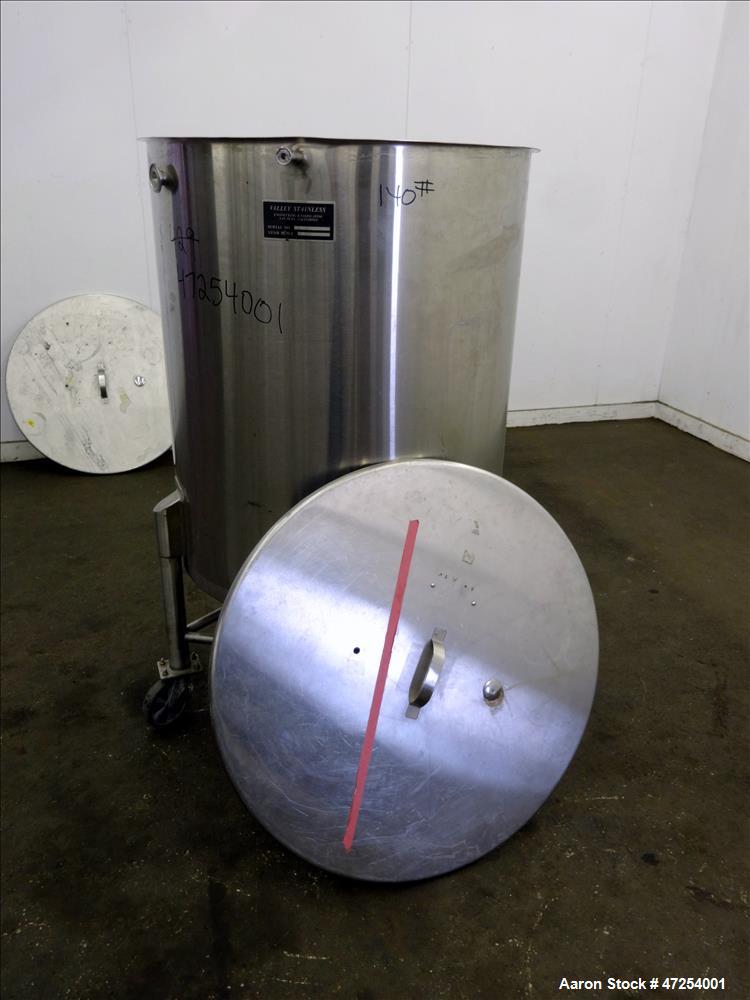 Used Valley Stainless Tank, Approximate 125 Gallons, 304 Stainless Steel, Verti