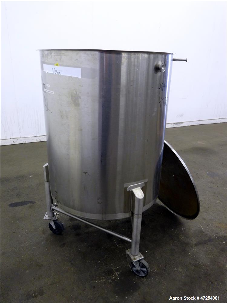 Used Valley Stainless Tank, Approximate 125 Gallons, 304 Stainless Steel, Verti