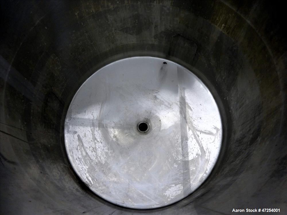Used Valley Stainless Tank, Approximate 125 Gallons, 304 Stainless Steel, Verti