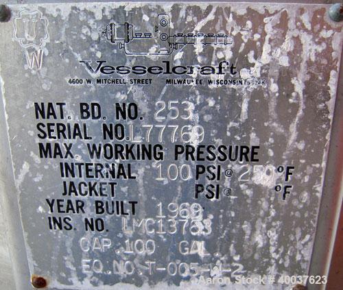 Used- Vesselcraft pressure tank, 100 gallon, stainless steel, vertical. 36" diameter x 20" straight side, dished top and bot...