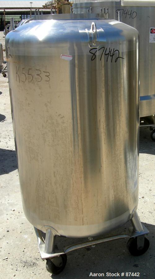 Used 400 Liter Stainless Steel Walker Stainless Pressure Tank