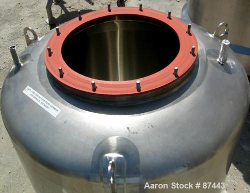 Used 400 Liter Stainless Steel Walker Stainless Pressure Tank