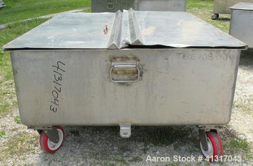 Used 120 Gallon Stainless Steel Walker Stainless Tank, Model SP-7144, 319