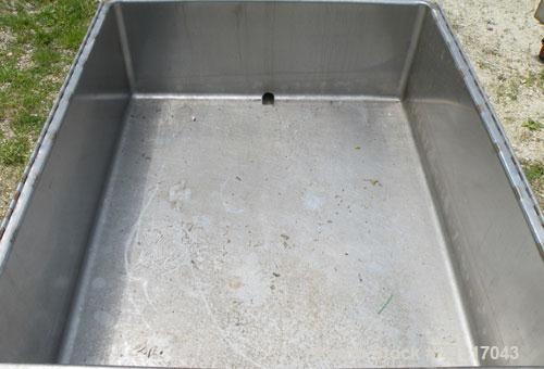 Used 120 Gallon Stainless Steel Walker Stainless Tank, Model SP-7144, 319