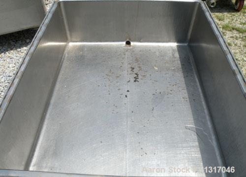 Used 120 Gallon Stainless Steel Walker Stainless Tank, Model SP-7144, 322