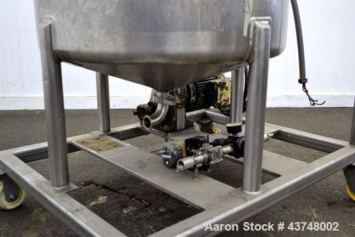 Used Walker Stainless Tank, 80 Gallon, 316 Stainless Steel, Vertical. 30” Diameter x 29” straight side. Open top with a 2 piece cover, coned bottom. Provision for a clamp-on agitator. 1-1/2” Tri-clam...