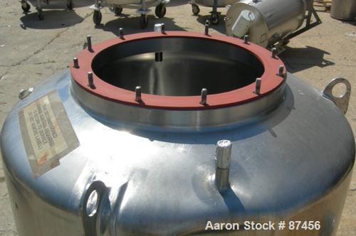 Used 120 Gallon Stainless Steel Walker Stainless Pressure Tank