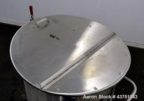 Used Water Cooling Corporation Tank, 100 Gallon, 304 Stainless Steel, Vertical. Approximately 31" diameter x 34" straight side.  Flat top with a bolt-on hinged cover, 6" sloped bottom.  2" Tri-clamp ...