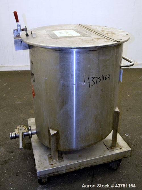 Used Water Cooling Corporation Tank, 100 Gallon, 304 Stainless Steel, Vertical. Approximately 31" diameter x 34" straight side.  Flat top with a bolt-on hinged cover, 6" sloped bottom.  2" Tri-clamp ...