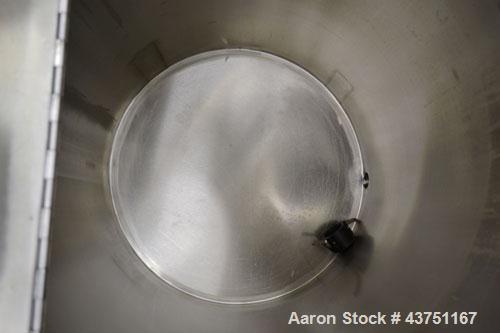 Used Water Cooling Corporation Tank, 100 Gallon, 304 Stainless Steel, Vertical. Approximately 31" diameter x 34" straight side.  Flat top with a bolt-on hinged cover, 6" sloped bottom.  2" Tri-clamp ...
