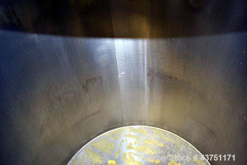 Used Water Cooling Corporation Tank, 100 Gallon, 304 Stainless Steel, Vertical. Approximately 31" diameter x 34" straight side.  Flat top with a bolt-on hinged cover, 2" sloped bottom.  2" Tri-clamp ...